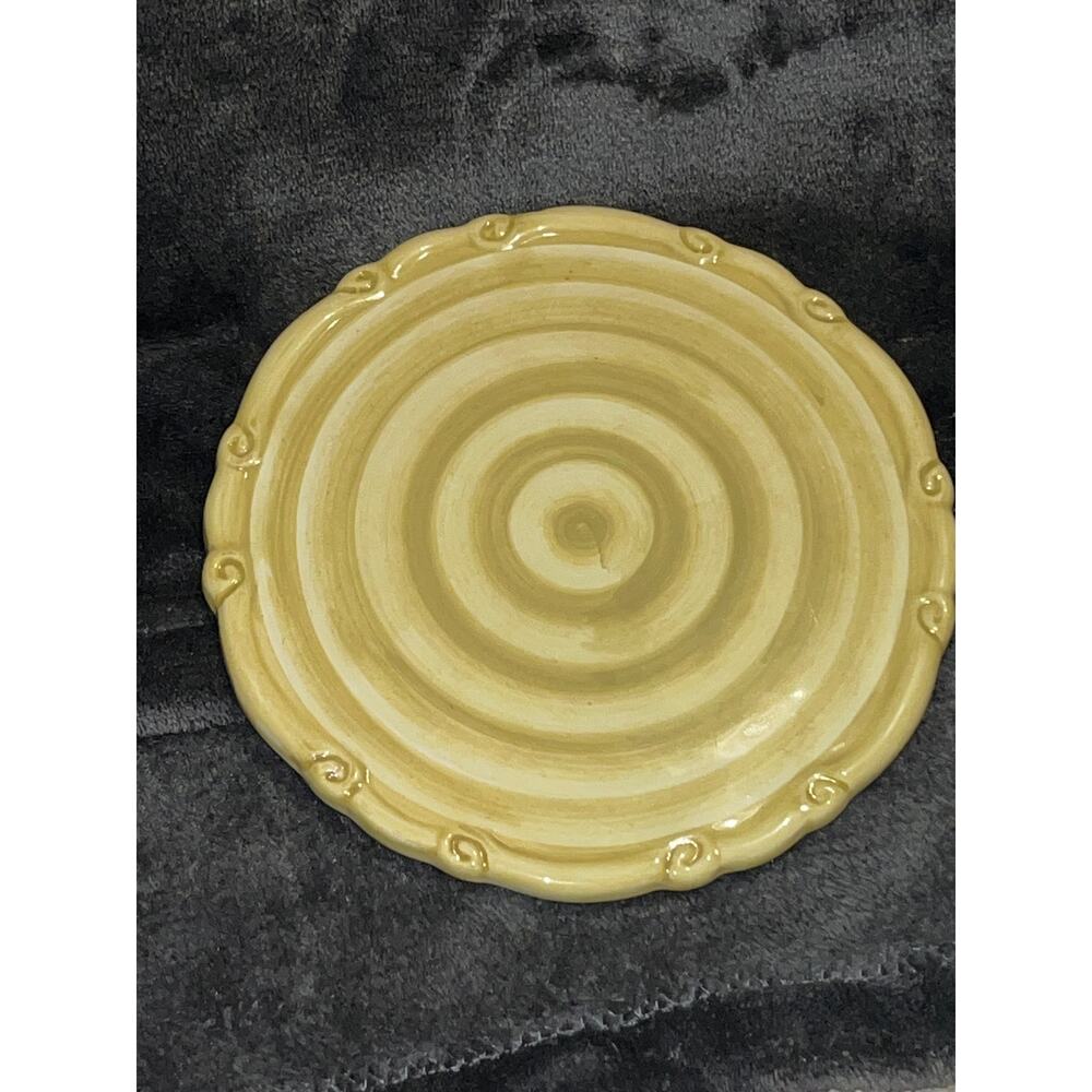 California Pantry Ceramic Dessert Trivet Pastry Plate Yellow